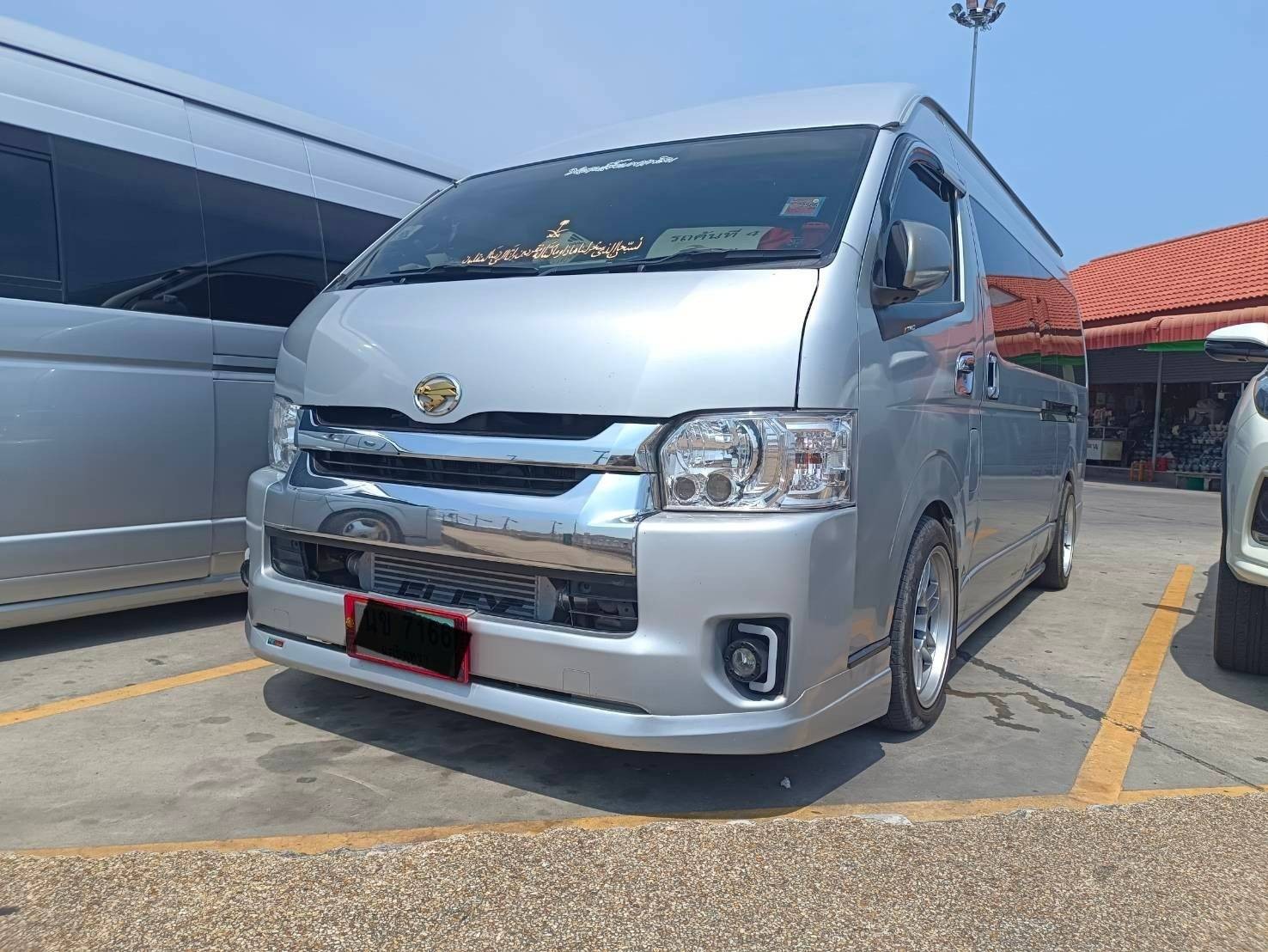 รถตู้พร้อมคนขับ ราคาถูก