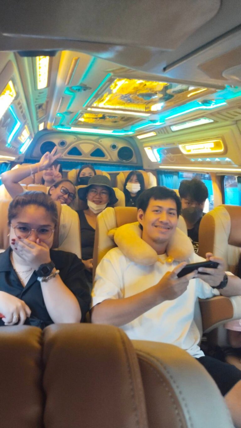 LINE_ALBUM_รูปสร้างเว๊ป_๒๔๐๒๐๓_23