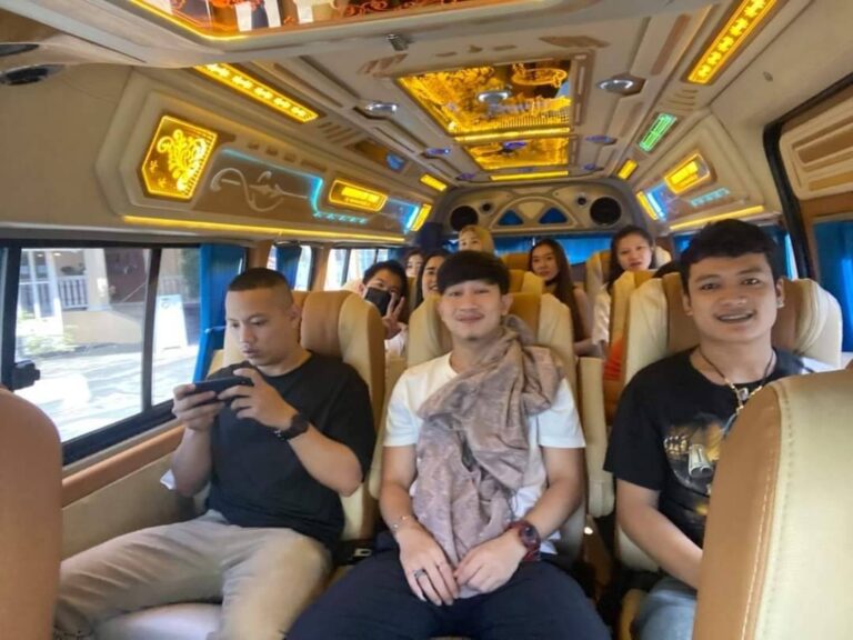 LINE_ALBUM_รูปสร้างเว๊ป_๒๔๐๒๐๓_42